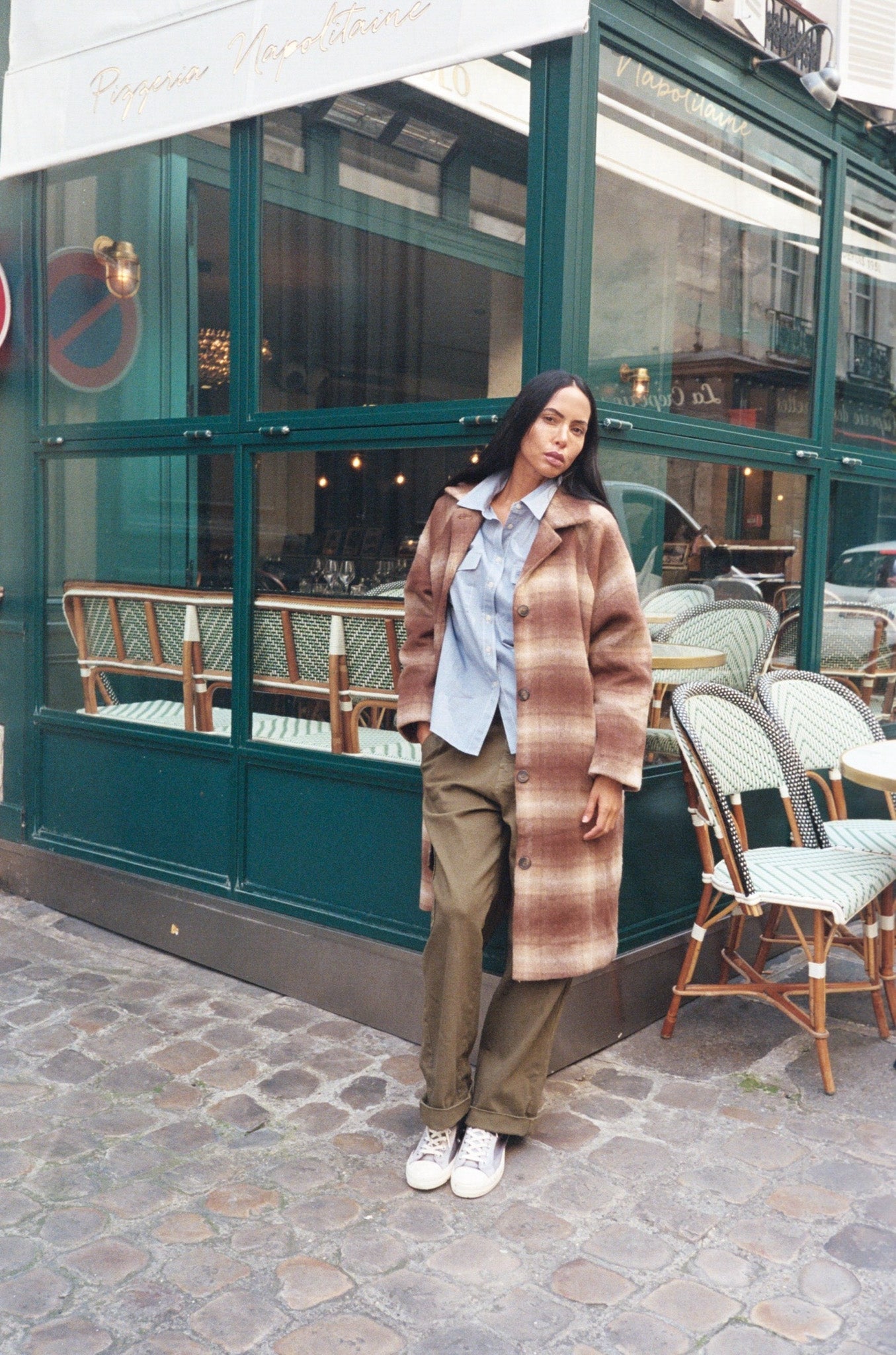 Modelshot / Foxtrot / Detail